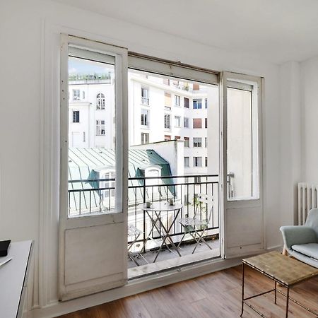Bright Studio For 2 - Champs-Elysees 파리 외부 사진